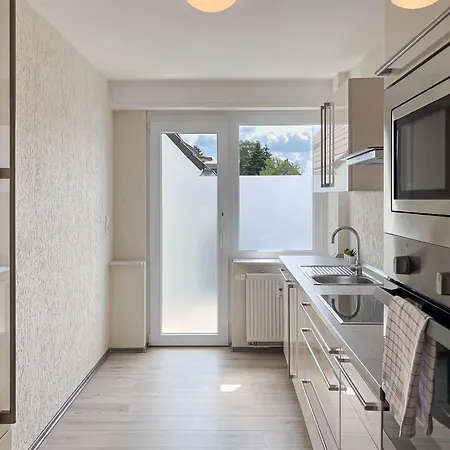 T&k Near Messe Fair Trade Duesseldorf Und Airport Eg 아파트 뒤스부르크