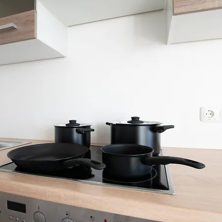 T&k Near Messe Fair Trade Duesseldorf Und Airport Eg