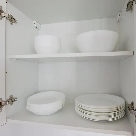 T&k Near Messe Fair Trade Duesseldorf Und Airport Eg 아파트 *