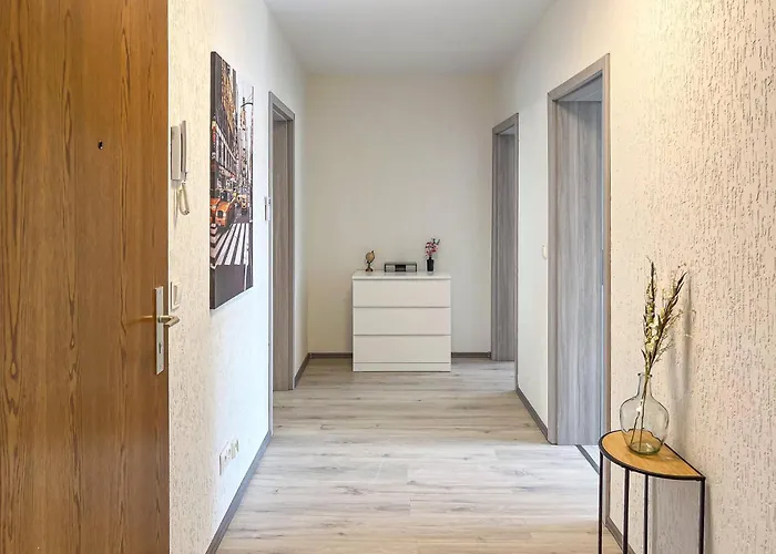 T&k Near Messe Fair Trade Duesseldorf Und Airport Eg דיסבורג