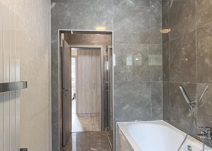 T&k Near Messe Fair Trade Duesseldorf Und Airport Eg דירה דיסבורג